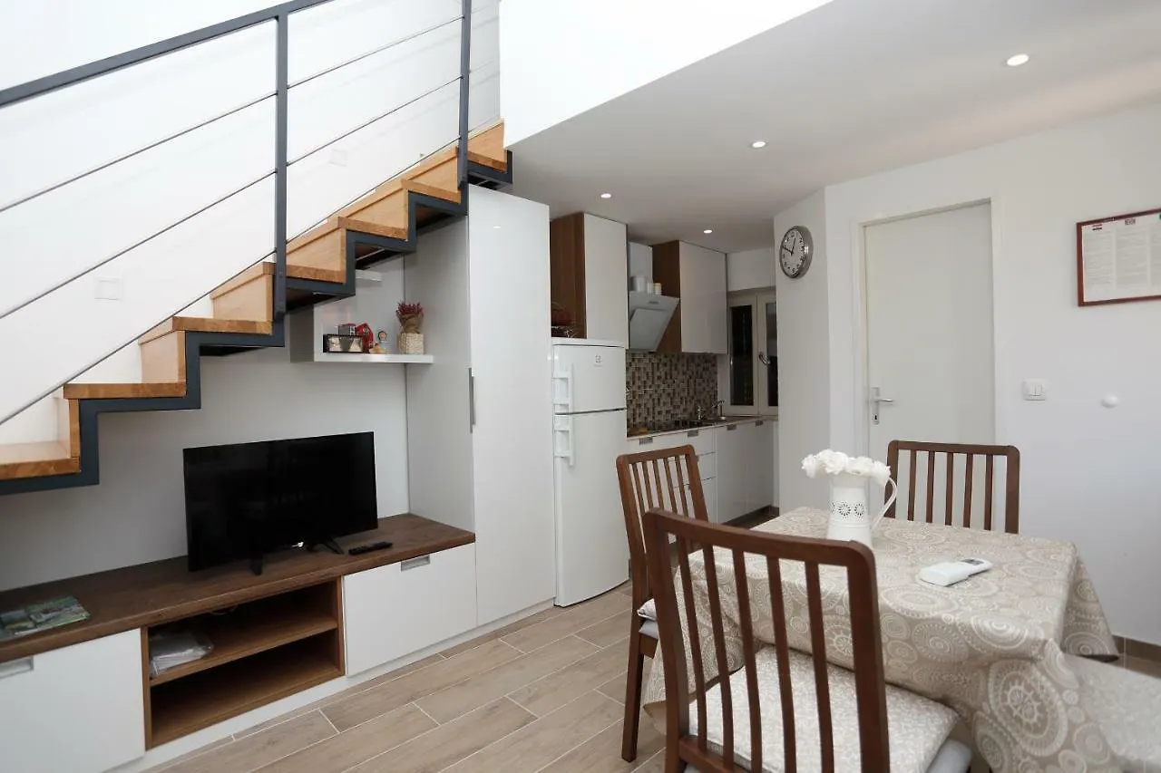 Kate Apartment Baska