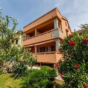  Apartament Creska